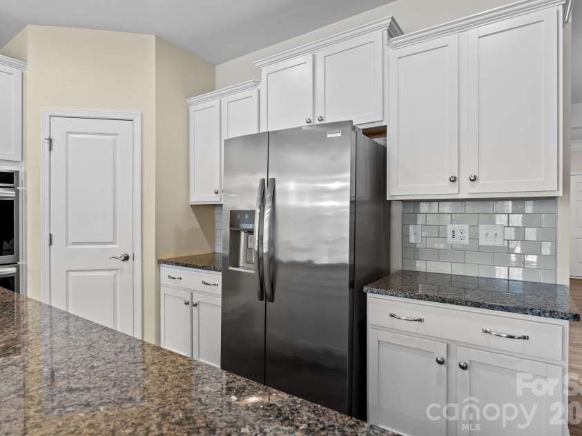 3061 Rosseau Lane, Mount Holly, NC 28120.  MLS# CAR4375175, YatesRealty ID 35883. 