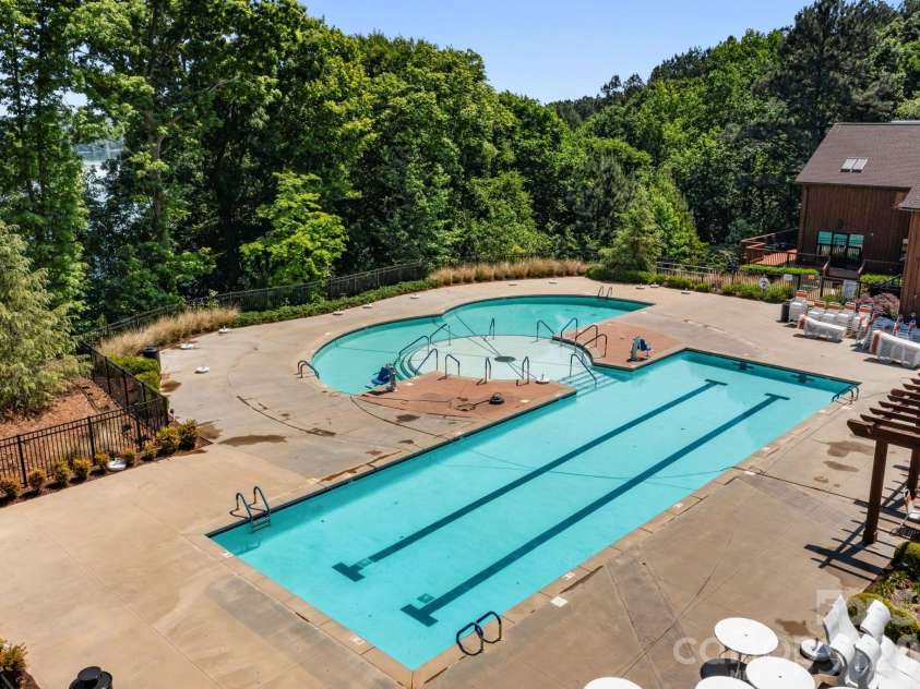 3061 Rosseau Lane, Mount Holly, NC 28120.  MLS# CAR4375175, YatesRealty ID 35883. 