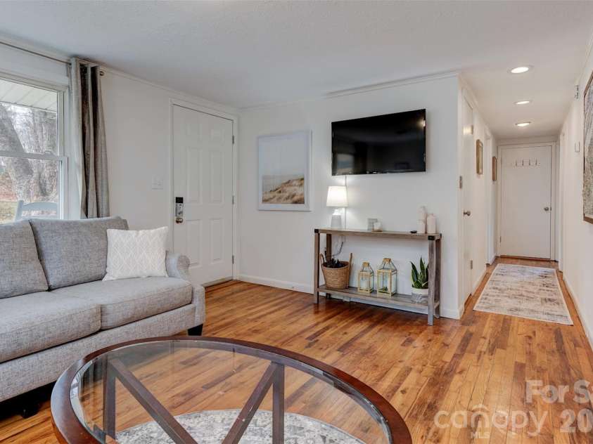 58 McDonald Road, Arden, NC 28704.  MLS# CAR4394884, YatesRealty ID 35885. 