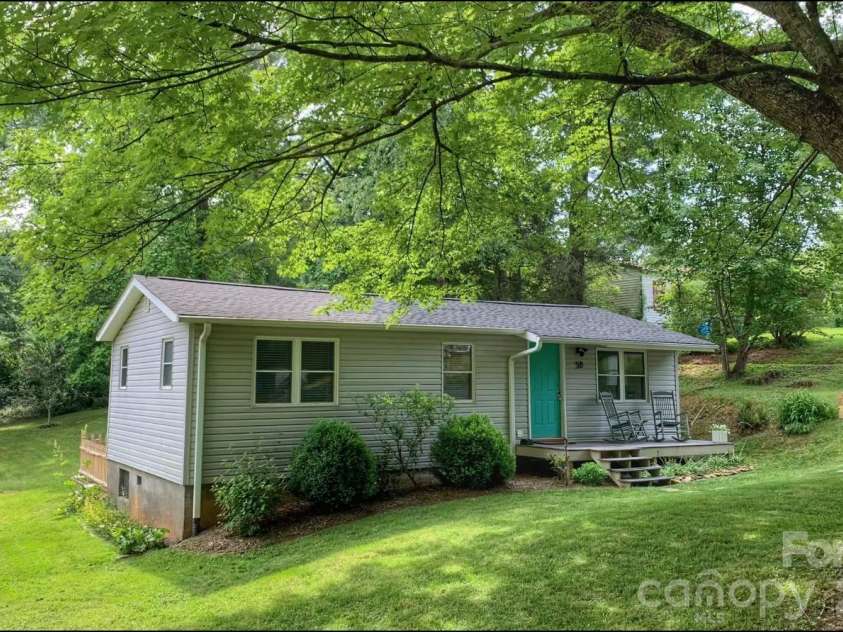 58 McDonald Road, Arden, NC 28704.  MLS# CAR4394884, YatesRealty ID 35885. 