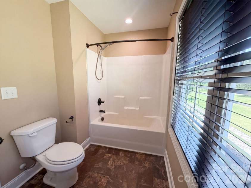 749 Williamsburg Estate Road, Clover, SC 29710.  MLS# CAR4412578, YatesRealty ID 35886. 