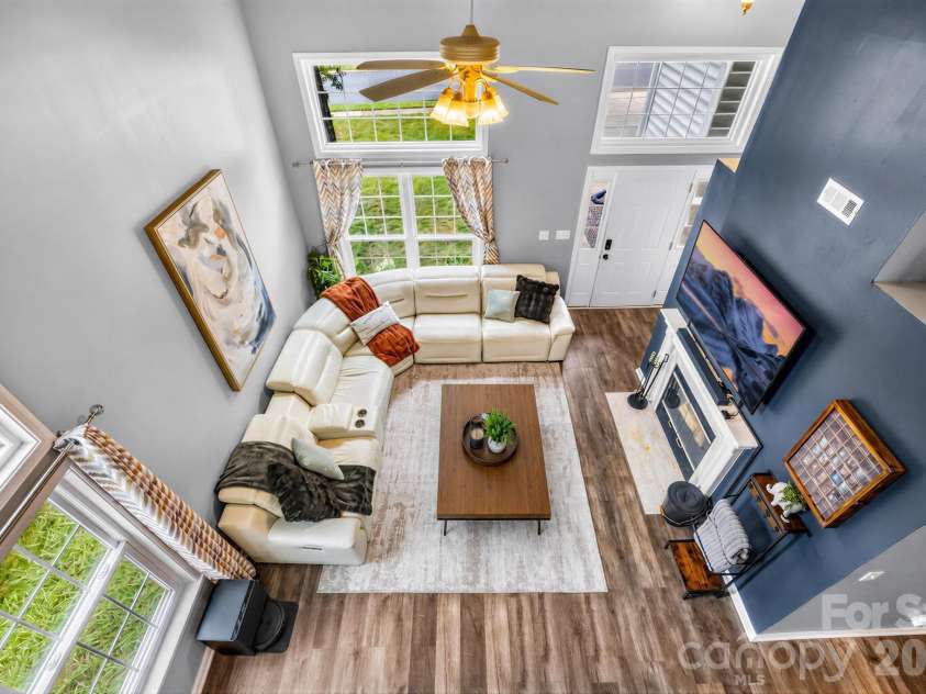 11514 Woodfire Road, Charlotte, NC 28269.  MLS# CAR4398983, YatesRealty ID 35887. 