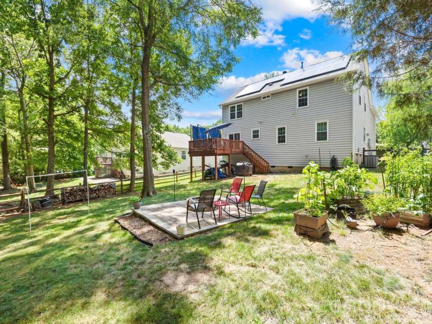 11514 Woodfire Road, Charlotte, NC 28269.  MLS# CAR4398983, YatesRealty ID 35887. 