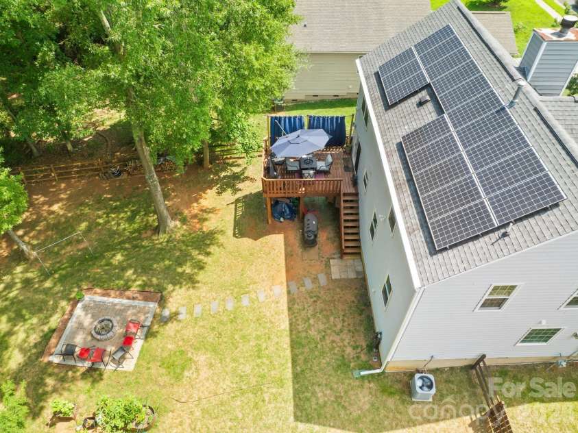 11514 Woodfire Road, Charlotte, NC 28269.  MLS# CAR4398983, YatesRealty ID 35887. Solar panels