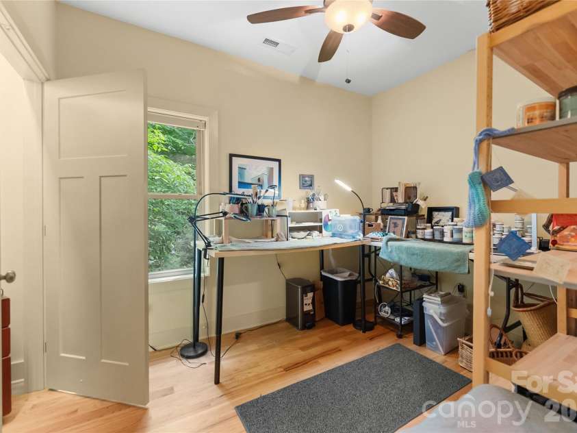 45 Sunset Drive, Swannanoa, NC 28778.  MLS# CAR4393555, YatesRealty ID 35888. 
