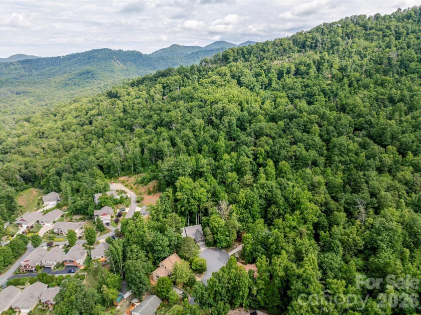 45 Sunset Drive, Swannanoa, NC 28778.  MLS# CAR4393555, YatesRealty ID 35888. 