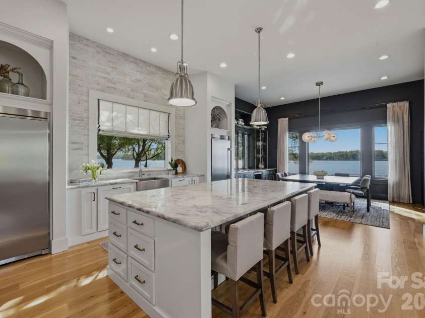 16525 Forest Home Road, Charlotte, NC 28278.  MLS# CAR4327010, YatesRealty ID 35891. 
