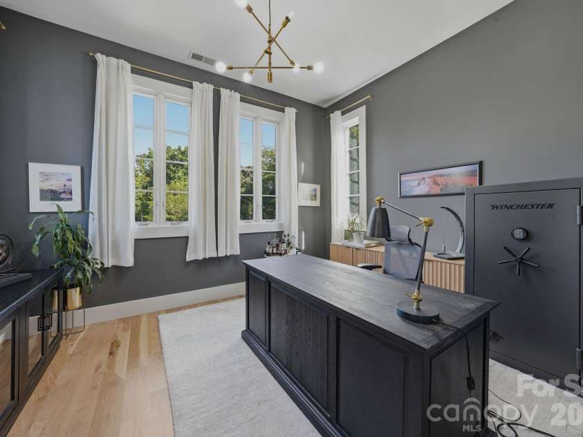 16525 Forest Home Road, Charlotte, NC 28278.  MLS# CAR4327010, YatesRealty ID 35891. 