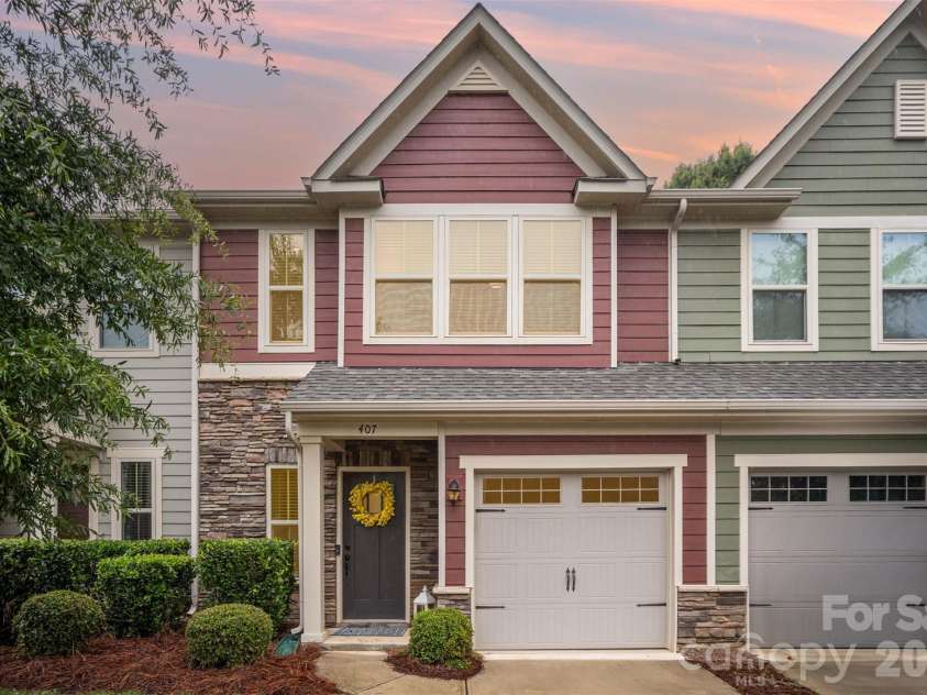 407 Park Meadows Drive, Matthews, NC 28104.  MLS# CAR4392240, YatesRealty ID 35893. 