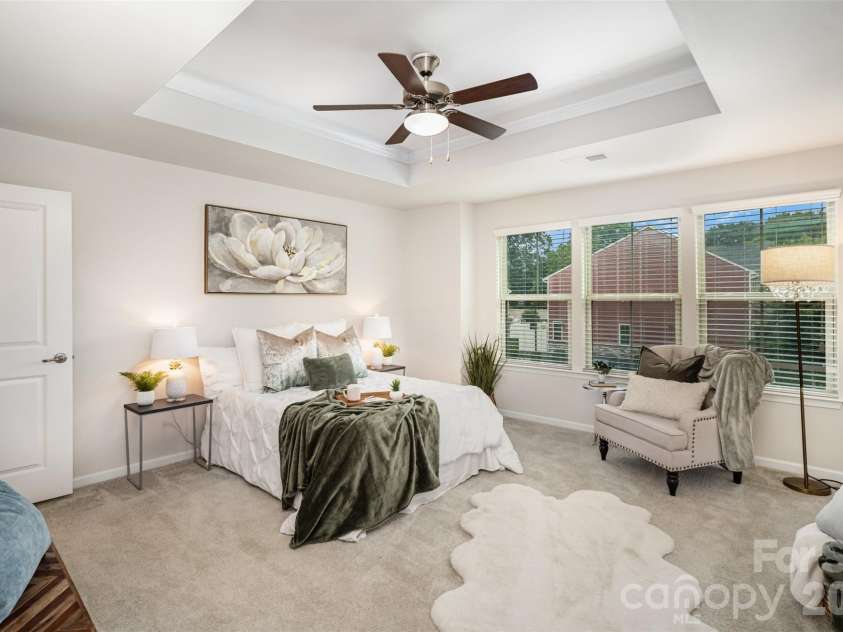 407 Park Meadows Drive, Matthews, NC 28104.  MLS# CAR4392240, YatesRealty ID 35893. 