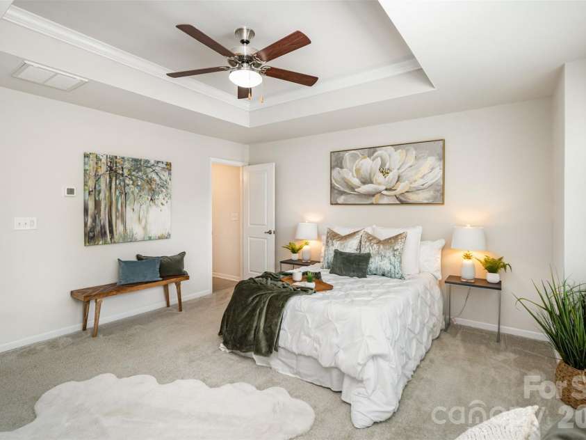 407 Park Meadows Drive, Matthews, NC 28104.  MLS# CAR4392240, YatesRealty ID 35893. 