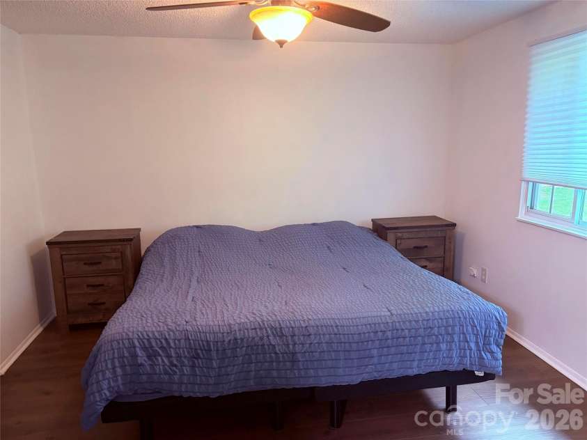 11806 Battery Place, Charlotte, NC 28273.  MLS# CAR4400361, YatesRealty ID 35894. 