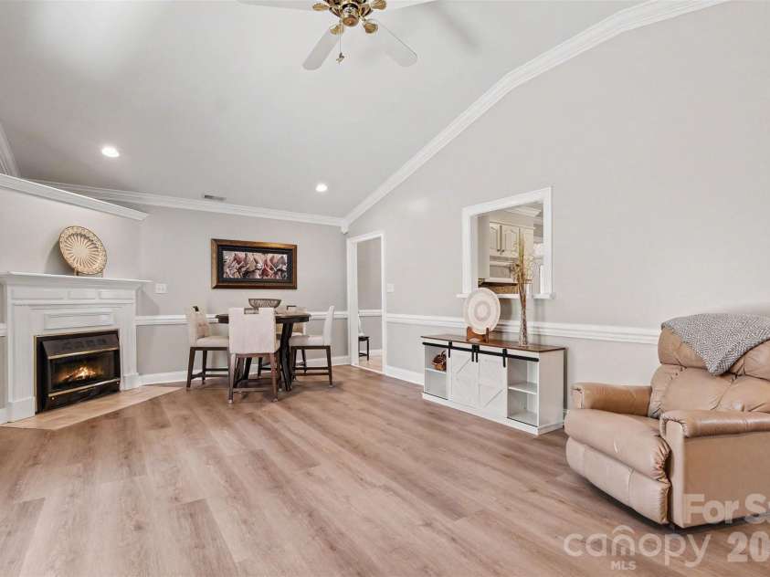 507 Birmingham Court, Rock Hill, SC 29732.  MLS# CAR4401115, YatesRealty ID 35897. 