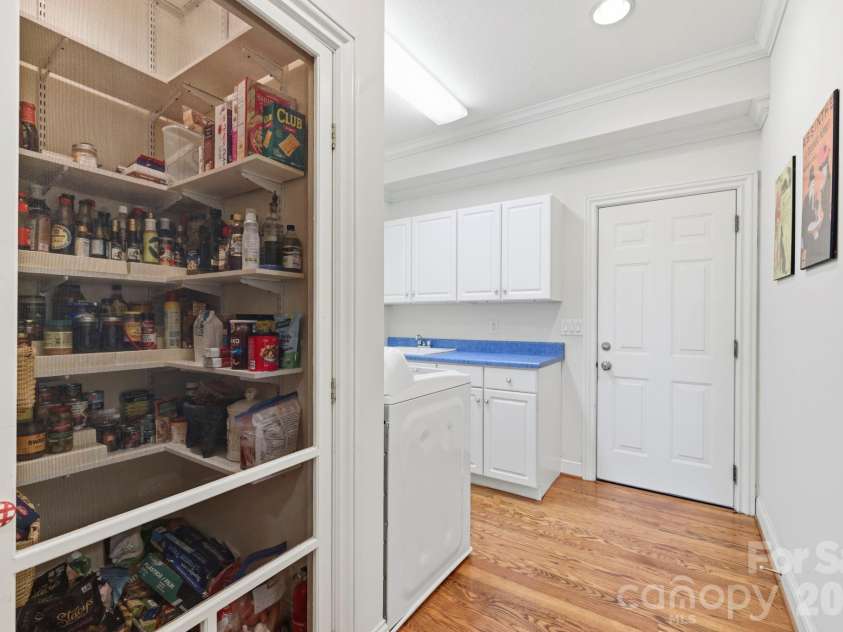 19 Thornapple Drive, Hendersonville, NC 28739.  MLS# CAR4398445, YatesRealty ID 35898. 