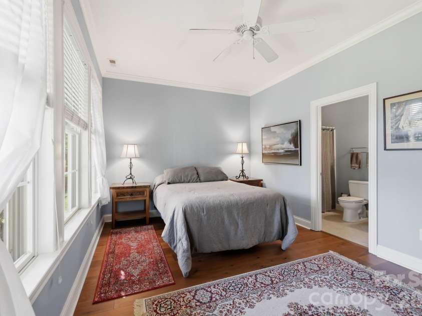 19 Thornapple Drive, Hendersonville, NC 28739.  MLS# CAR4398445, YatesRealty ID 35898. 