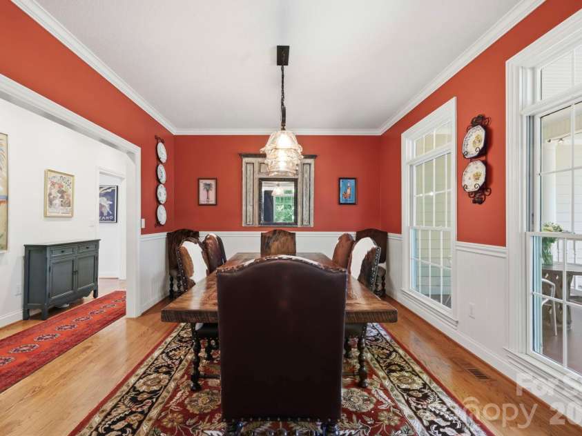 19 Thornapple Drive, Hendersonville, NC 28739.  MLS# CAR4398445, YatesRealty ID 35898. 