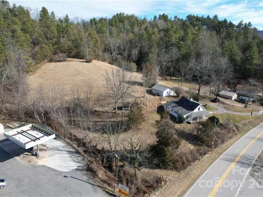 36 Stockton Branch Road, Weaverville, NC 28787.  MLS# CAR3934213, YatesRealty ID 3590. 