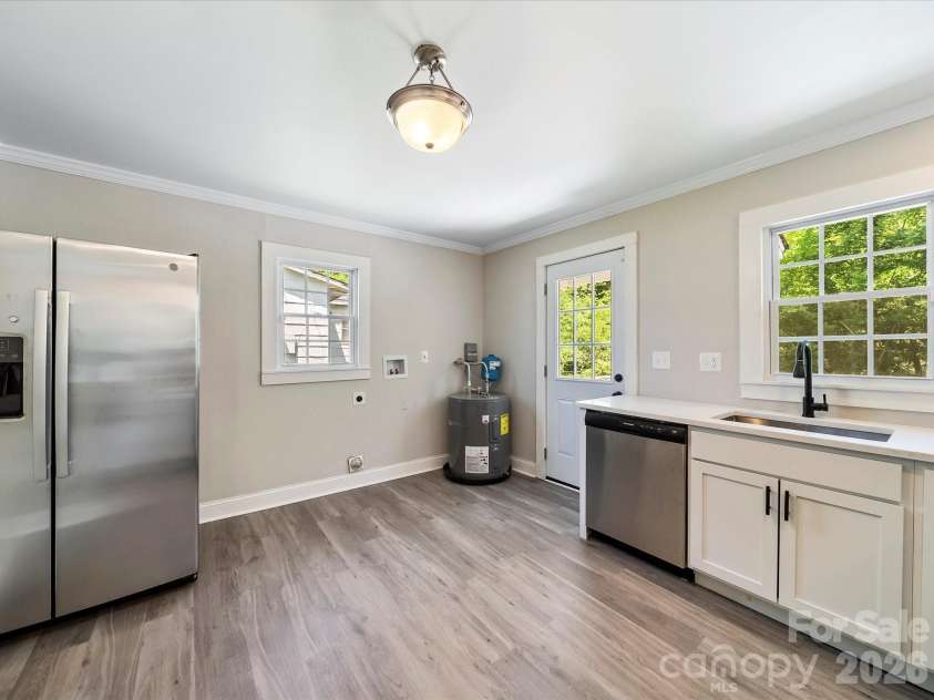 83 Woodsdale Place, Concord, NC 28025.  MLS# CAR4337022, YatesRealty ID 3590. 