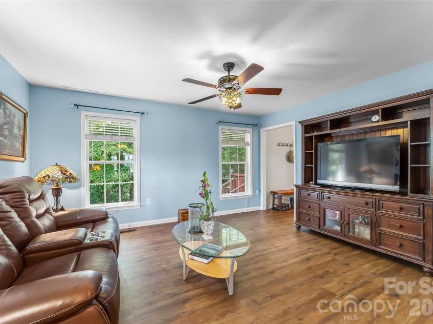 70 Heslar Way, Marshall, NC 28753.  MLS# CAR4388058, YatesRealty ID 35900. Another view of second living area main floor