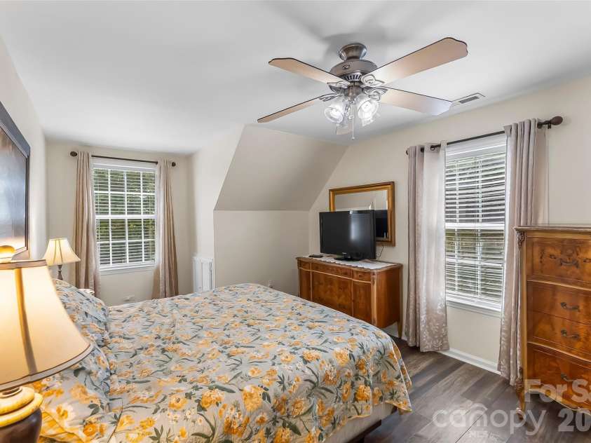 70 Heslar Way, Marshall, NC 28753.  MLS# CAR4388058, YatesRealty ID 35900. Second bedroom upper level