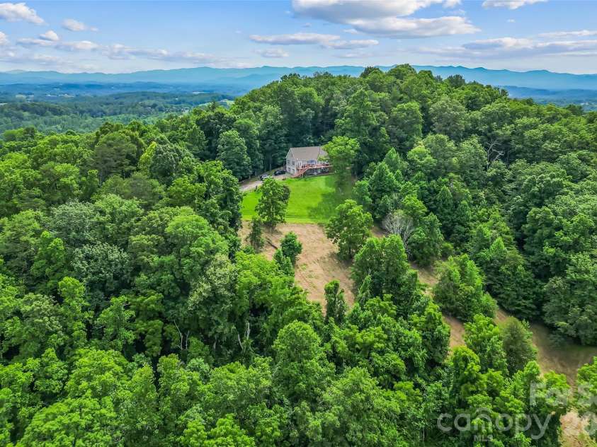 70 Heslar Way, Marshall, NC 28753.  MLS# CAR4388058, YatesRealty ID 35900. Stunning 10.02 acres