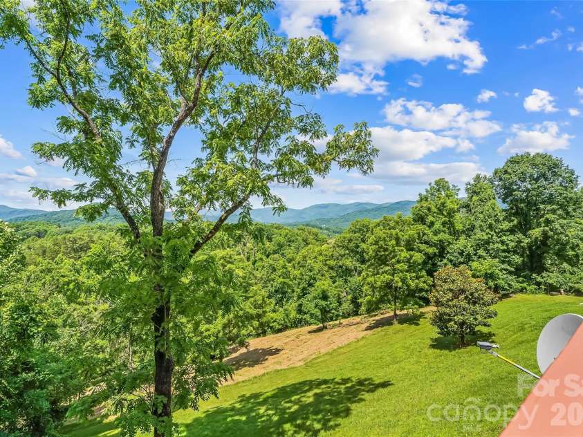 70 Heslar Way, Marshall, NC 28753.  MLS# CAR4388058, YatesRealty ID 35900. The Views are incredible