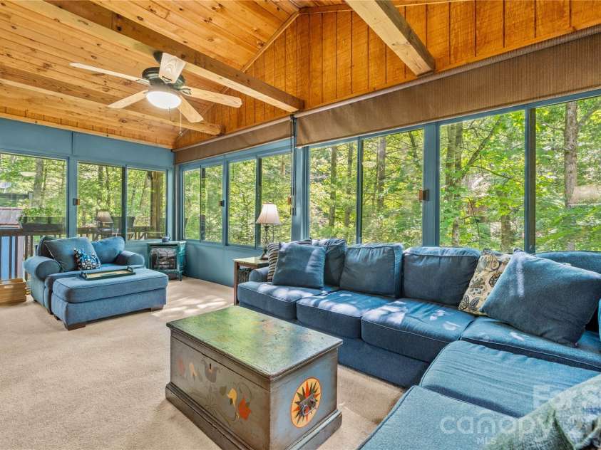180 Longview Road, Newland, NC 28657.  MLS# CAR4397948, YatesRealty ID 35901. 