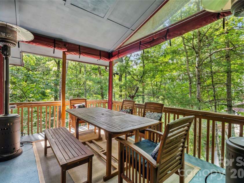 180 Longview Road, Newland, NC 28657.  MLS# CAR4397948, YatesRealty ID 35901. 
