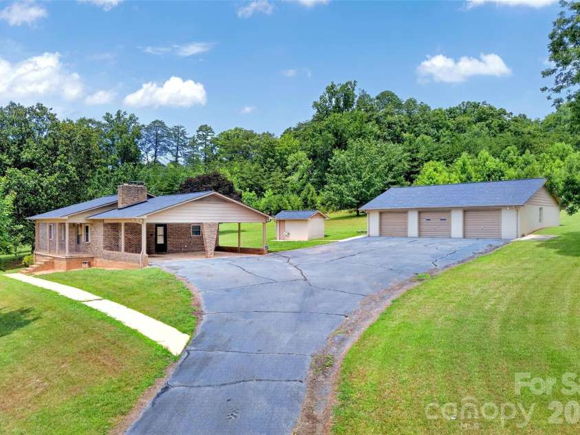 5882 Harmony Grove Road, Nebo, NC 28761.  MLS# CAR4399136, YatesRealty ID 35902. 