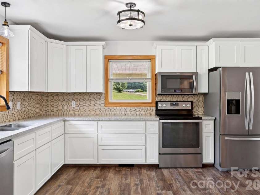 5882 Harmony Grove Road, Nebo, NC 28761.  MLS# CAR4399136, YatesRealty ID 35902. 