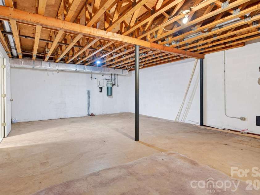 5882 Harmony Grove Road, Nebo, NC 28761.  MLS# CAR4399136, YatesRealty ID 35902. 