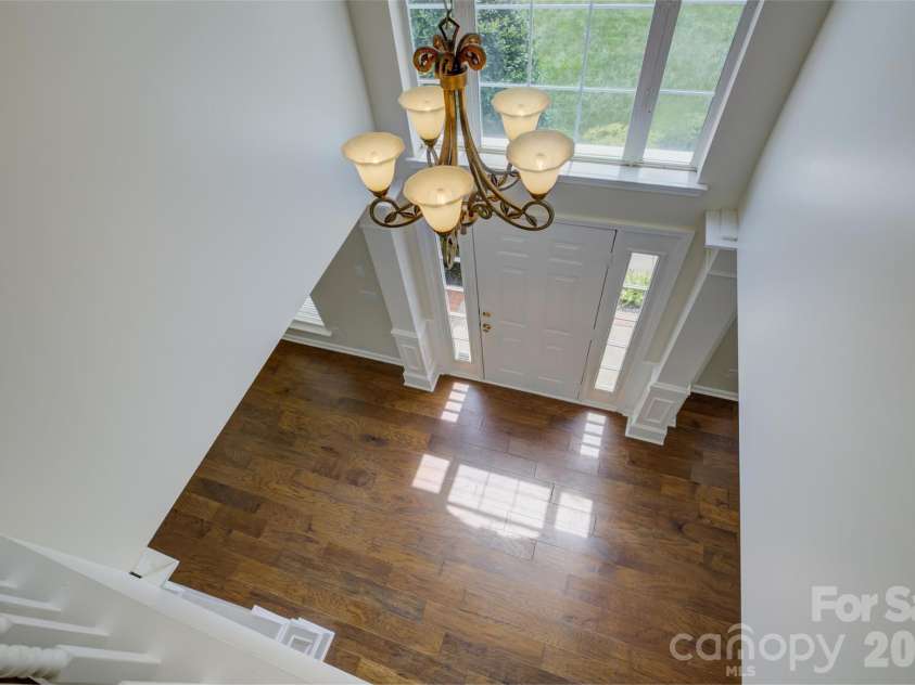 118 Creekside Drive, Fort Mill, SC 29715.  MLS# CAR4393993, YatesRealty ID 35903. 