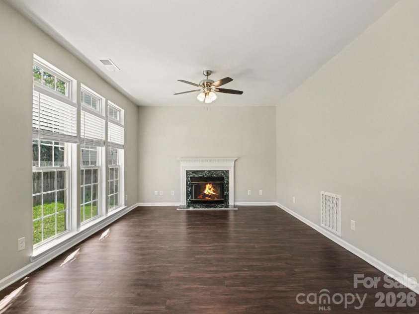 5142 Bentgrass Run Drive, Charlotte, NC 28269.  MLS# CAR4381272, YatesRealty ID 35904. 