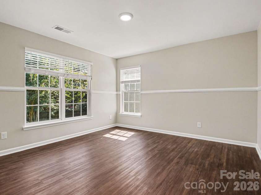 5142 Bentgrass Run Drive, Charlotte, NC 28269.  MLS# CAR4381272, YatesRealty ID 35904. 