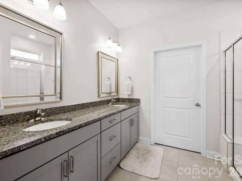 48 Thornberry Road, Hendersonville, NC 28792.  MLS# CAR4390884, YatesRealty ID 35905. Primary bathroom
