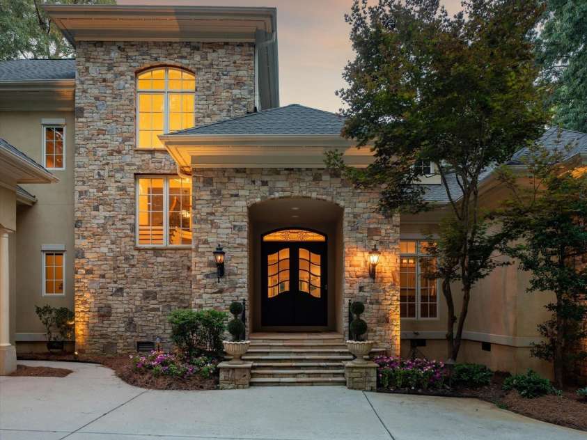 9117 Yellow Pine Court, Waxhaw, NC 28173.  MLS# CAR4400732, YatesRealty ID 35906. 