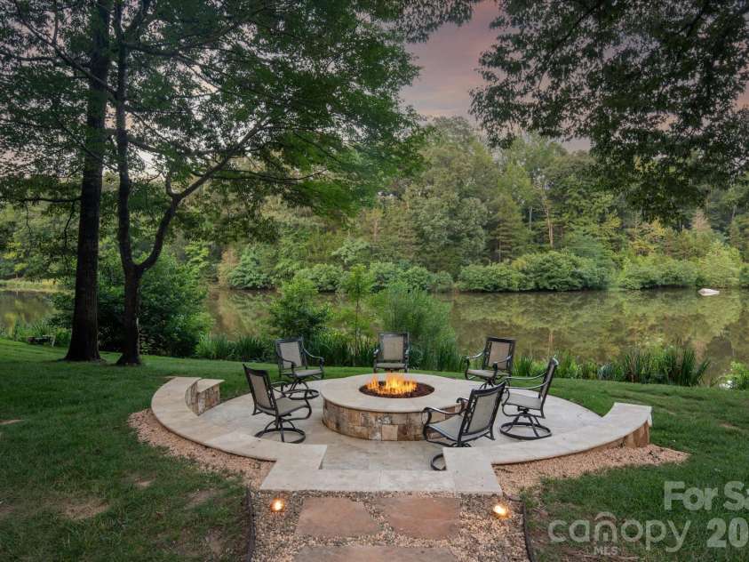 9117 Yellow Pine Court, Waxhaw, NC 28173.  MLS# CAR4400732, YatesRealty ID 35906. 