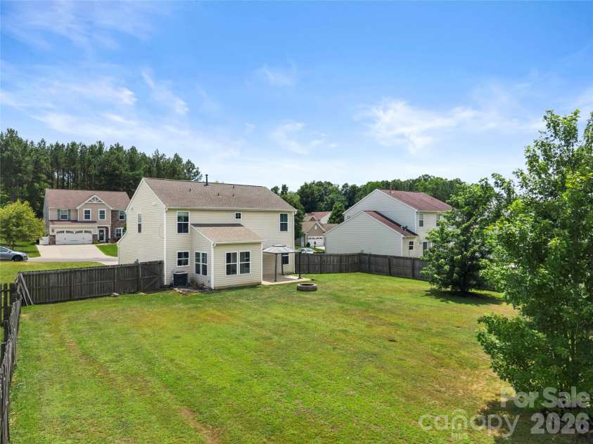 3017 Rhododendron Place, Clover, SC 29710.  MLS# CAR4394093, YatesRealty ID 35907. 