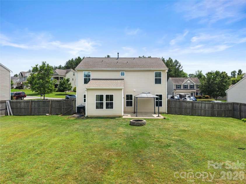 3017 Rhododendron Place, Clover, SC 29710.  MLS# CAR4394093, YatesRealty ID 35907. 