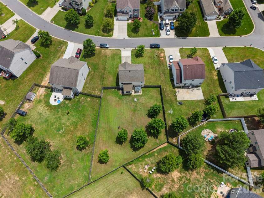 3017 Rhododendron Place, Clover, SC 29710.  MLS# CAR4394093, YatesRealty ID 35907. 