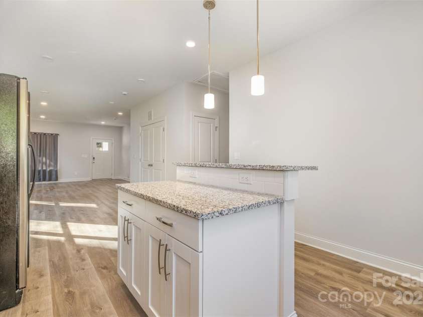 1006 B Street, Kannapolis, NC 28081.  MLS# CAR4226290, YatesRealty ID 3591. 