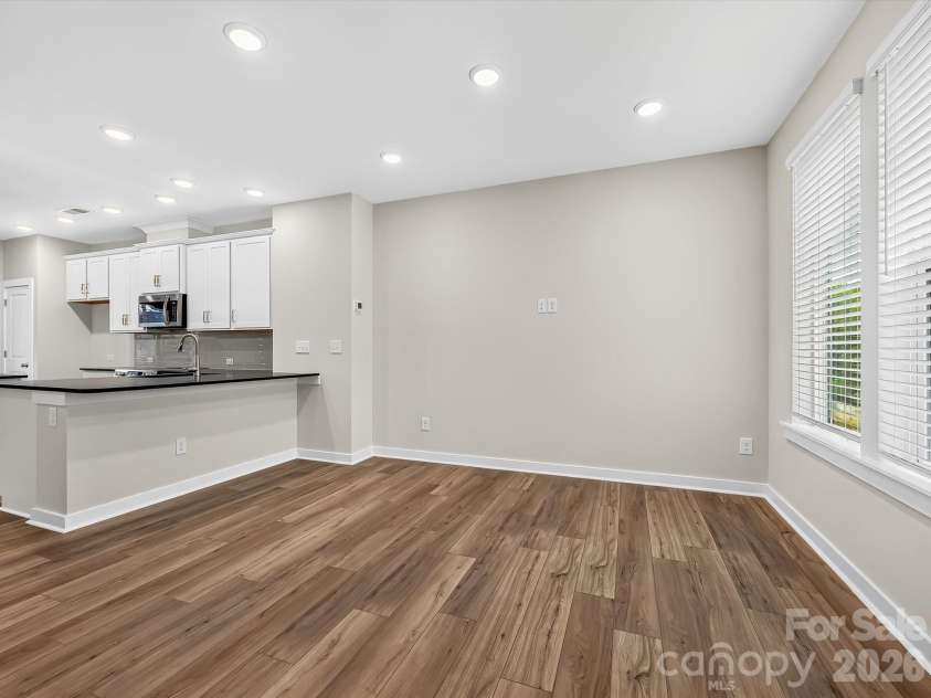 1132 Bismuth Lane, Charlotte, NC 28211.  MLS# CAR4352491, YatesRealty ID 3591. 