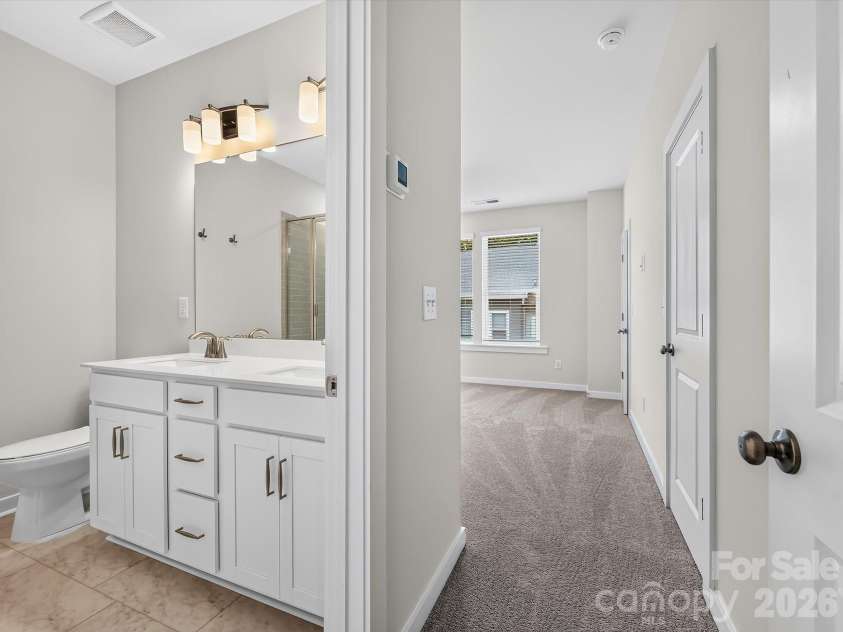 1132 Bismuth Lane, Charlotte, NC 28211.  MLS# CAR4352491, YatesRealty ID 3591. 