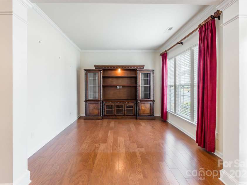 2050 Yellowstone Drive, Fort Mill, SC 29707.  MLS# CAR4325555, YatesRealty ID 3591. 