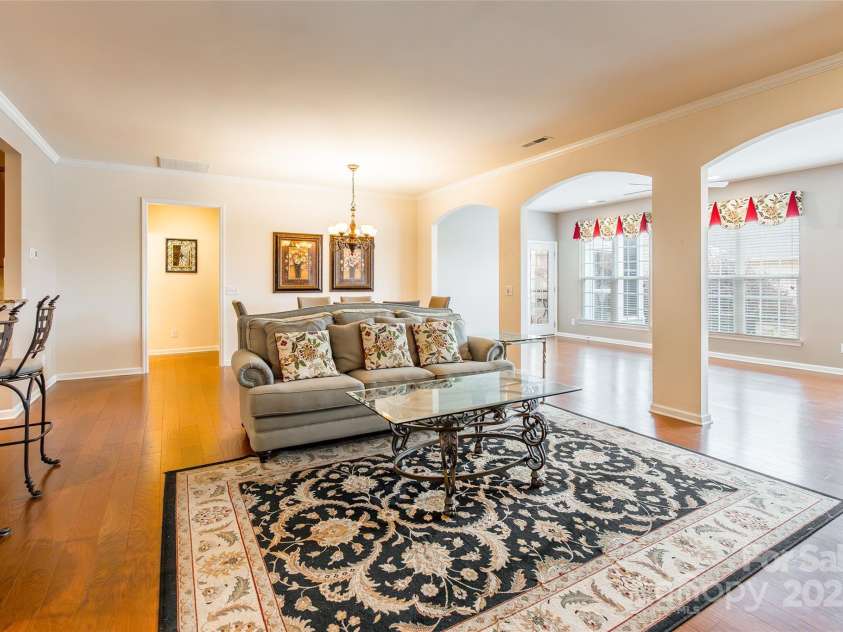 2050 Yellowstone Drive, Fort Mill, SC 29707.  MLS# CAR4325555, YatesRealty ID 3591. 