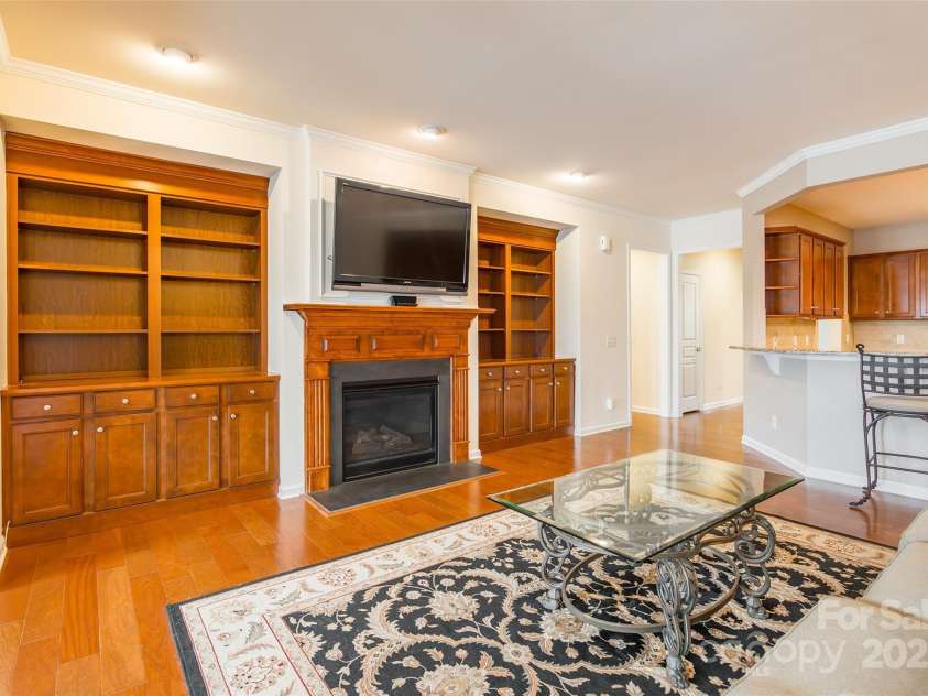 2050 Yellowstone Drive, Fort Mill, SC 29707.  MLS# CAR4325555, YatesRealty ID 3591. 