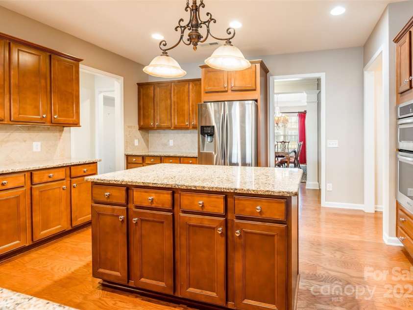 2050 Yellowstone Drive, Fort Mill, SC 29707.  MLS# CAR4325555, YatesRealty ID 3591. 