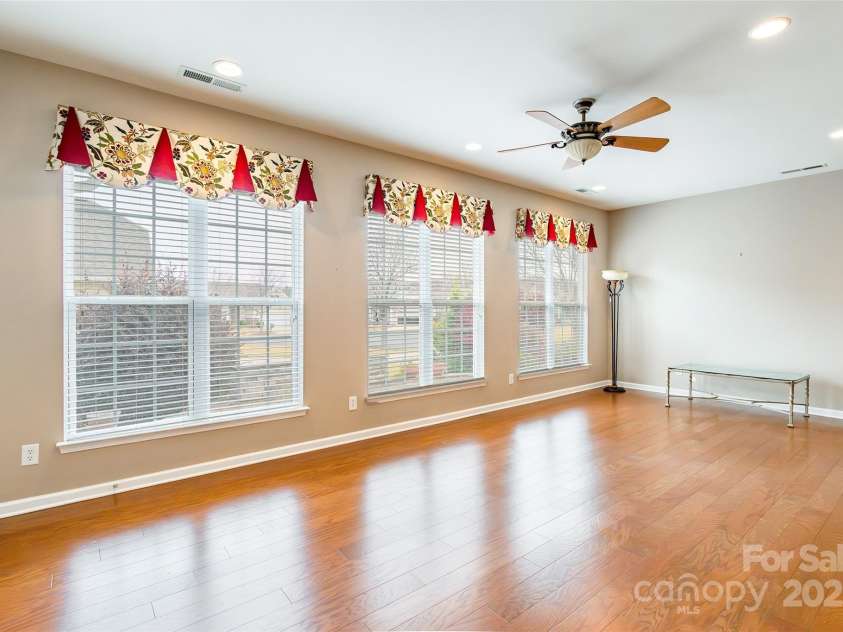 2050 Yellowstone Drive, Fort Mill, SC 29707.  MLS# CAR4325555, YatesRealty ID 3591. 