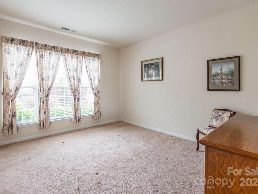 2050 Yellowstone Drive, Fort Mill, SC 29707.  MLS# CAR4325555, YatesRealty ID 3591. 