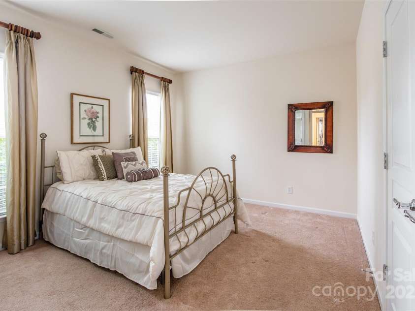 2050 Yellowstone Drive, Fort Mill, SC 29707.  MLS# CAR4325555, YatesRealty ID 3591. 